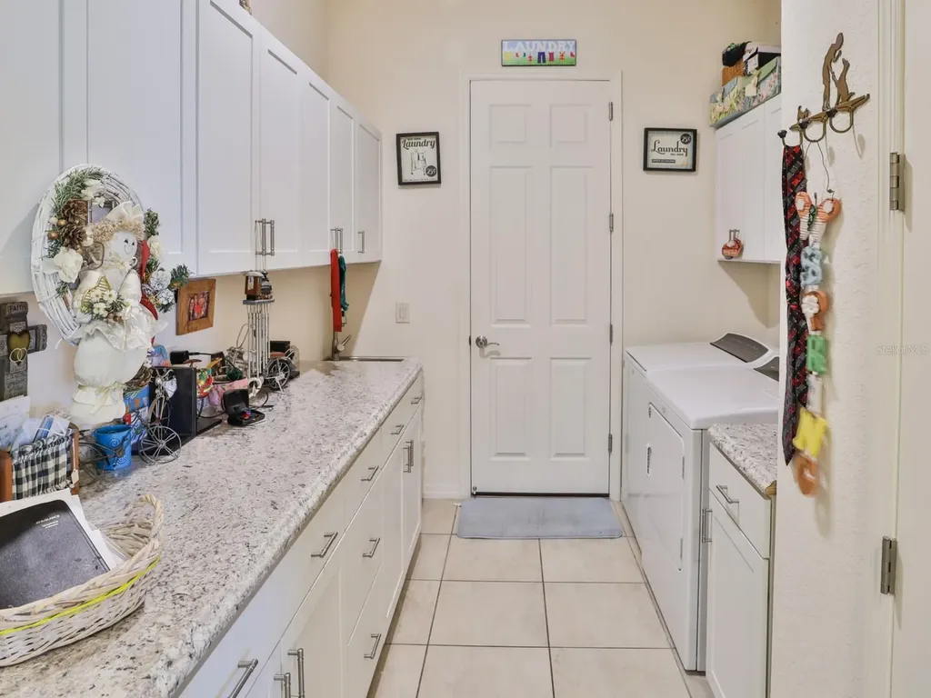 1061 Sawgrass Drive Winter Haven FL 33884