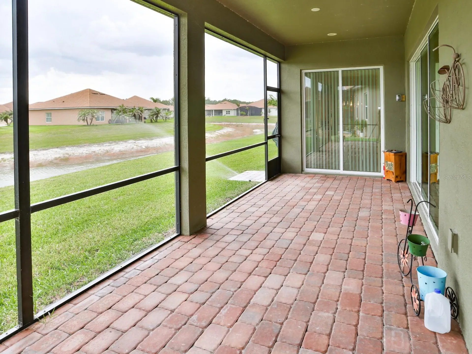 1061 Sawgrass Drive Winter Haven FL 33884