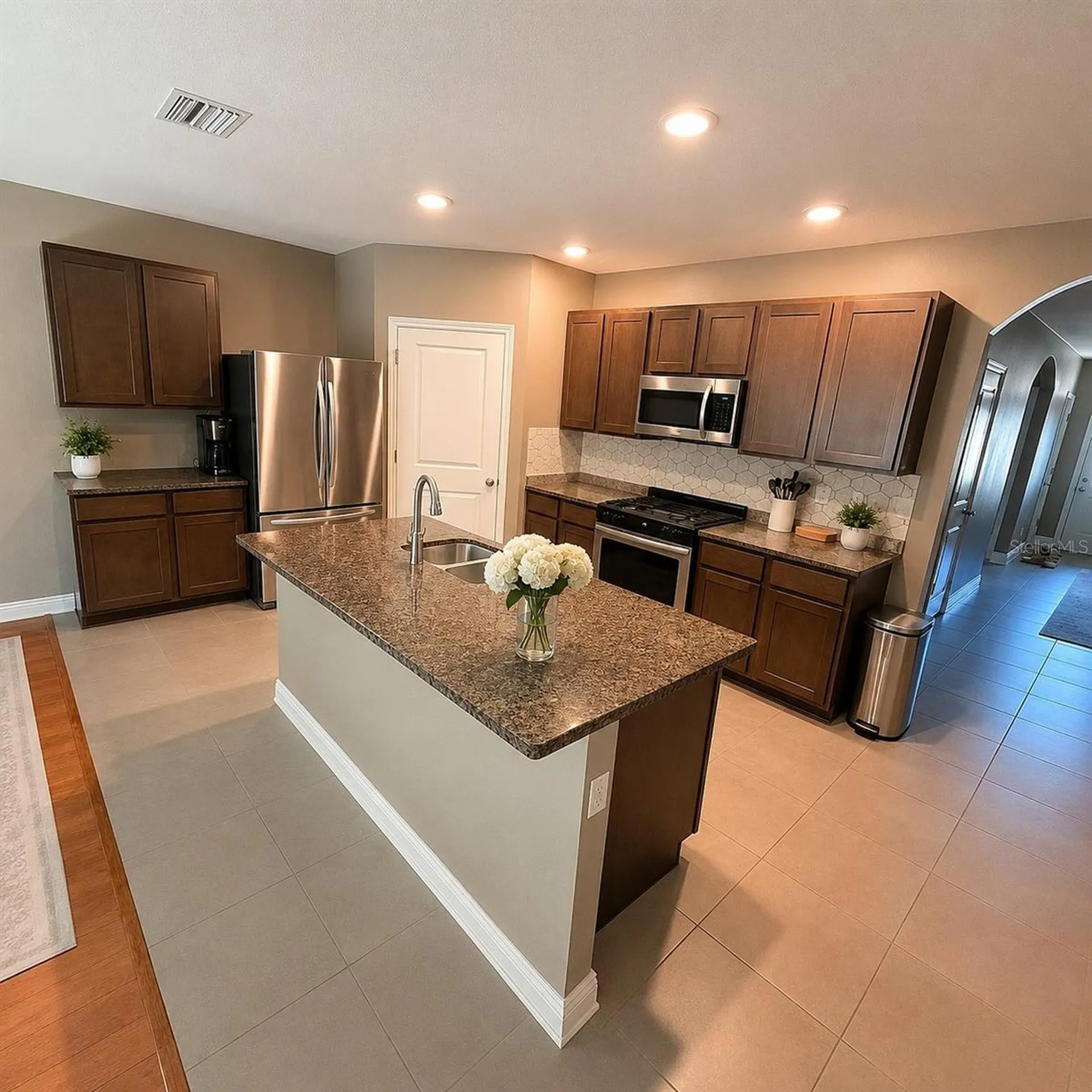 8208 Harwich Port Lane Gibsonton FL 33534