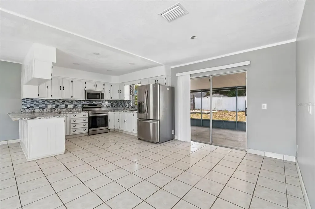 1719 Julian Lane Drive Tampa FL 33619