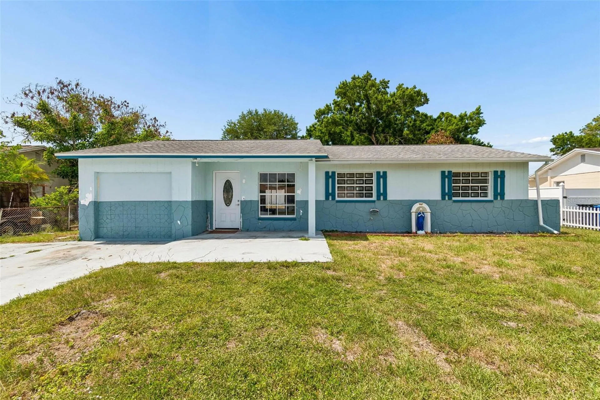 1719 Julian Lane Drive Tampa FL 33619