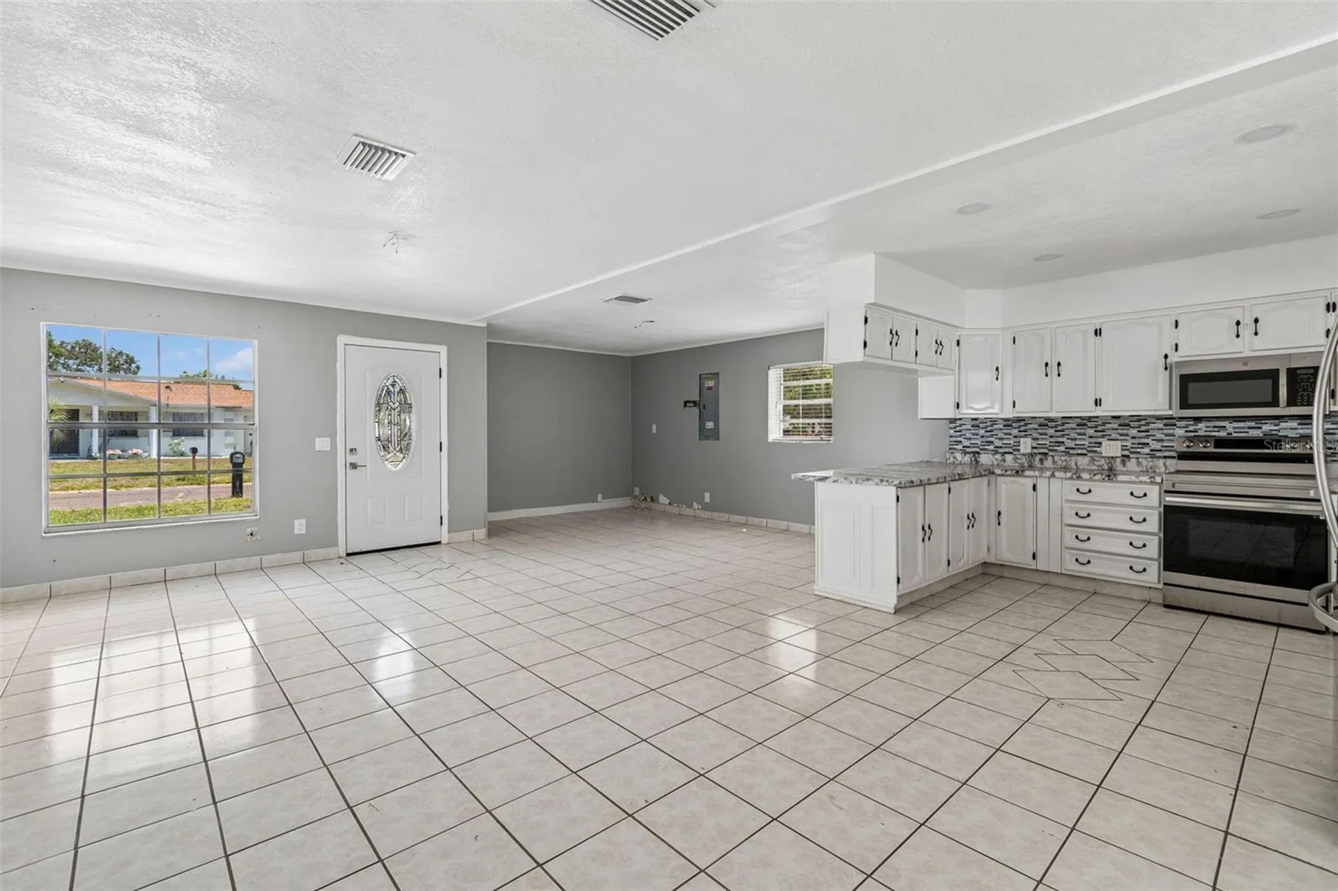 1719 Julian Lane Drive Tampa FL 33619
