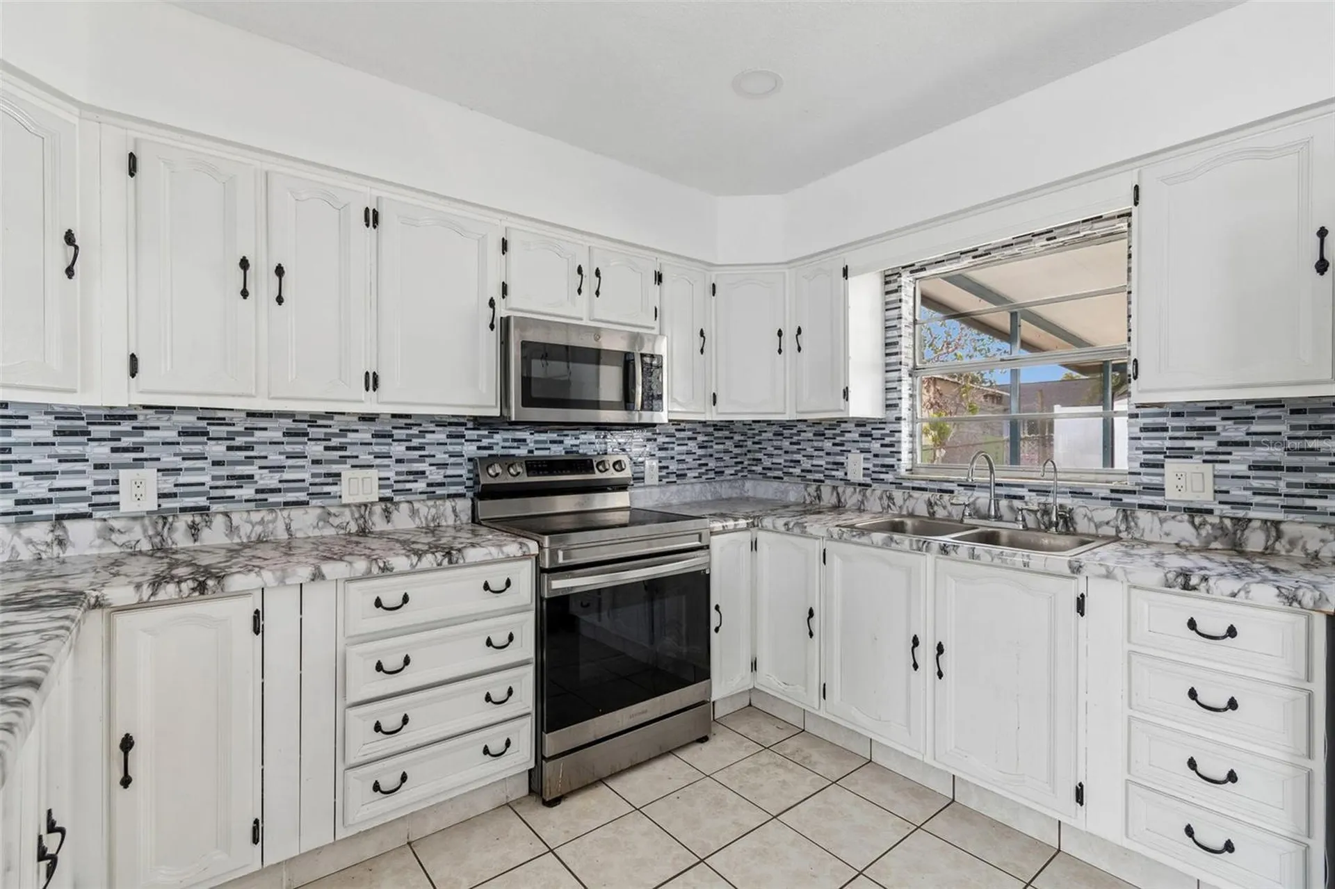 1719 Julian Lane Drive Tampa FL 33619