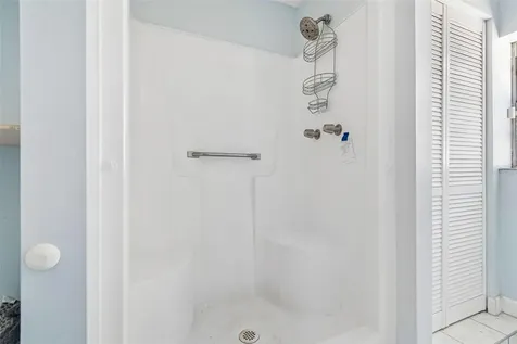 1719 Julian Lane Drive Tampa FL 33619