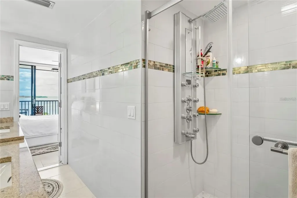 7100 S Sunshine Skyway Lane S St Petersburg FL 33711