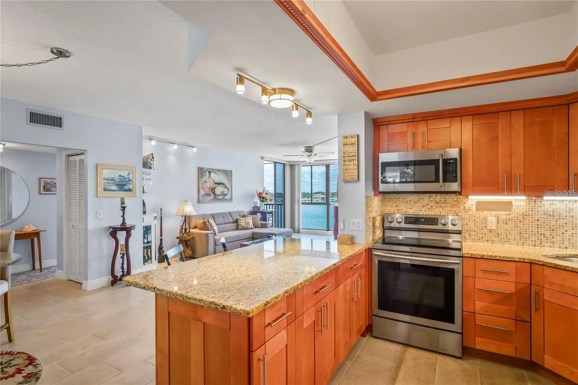 7100 S Sunshine Skyway Lane S St Petersburg FL 33711