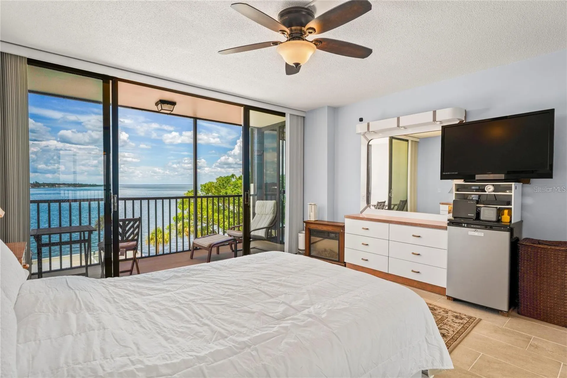 7100 S Sunshine Skyway Lane S St Petersburg FL 33711