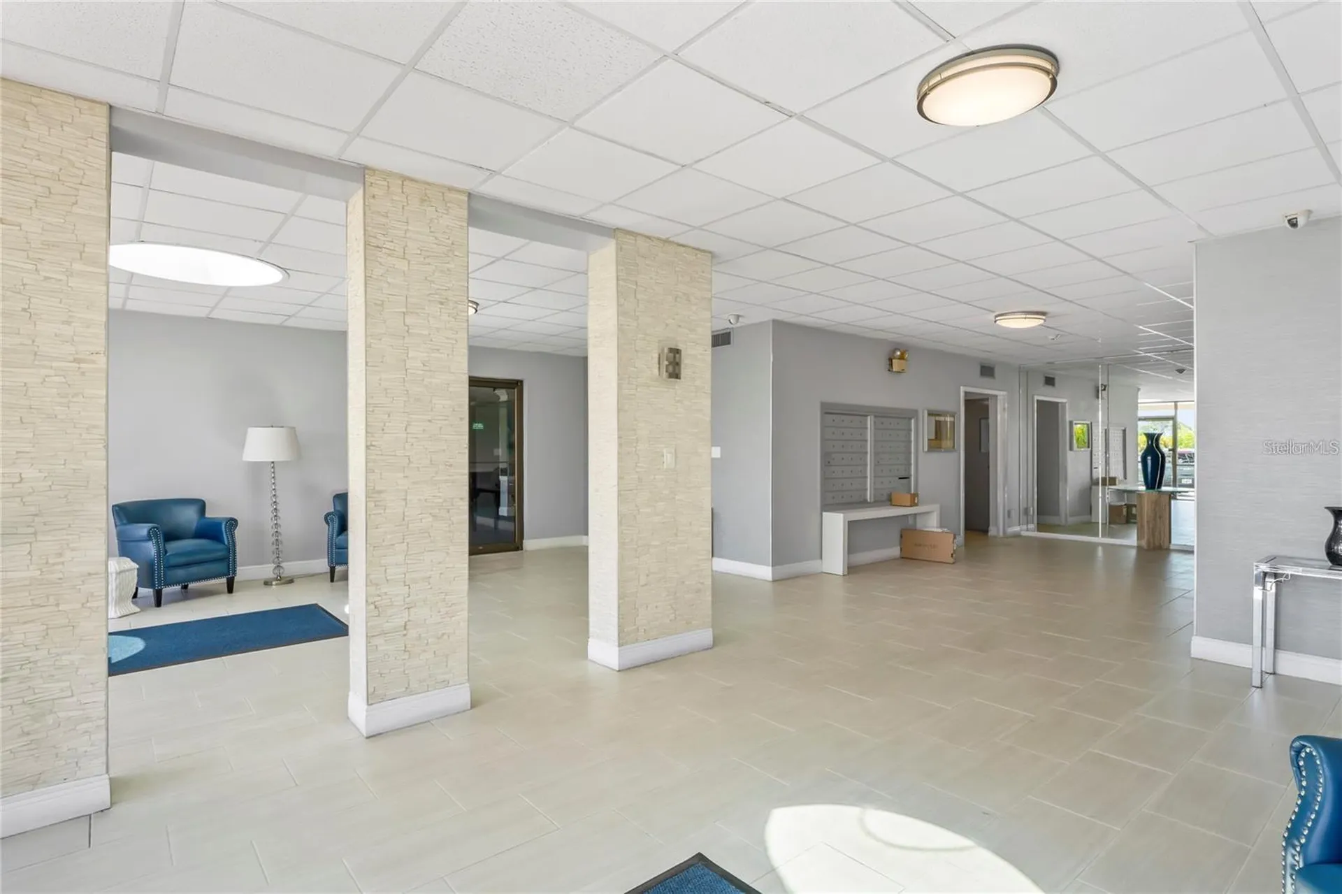 7100 S Sunshine Skyway Lane S St Petersburg FL 33711