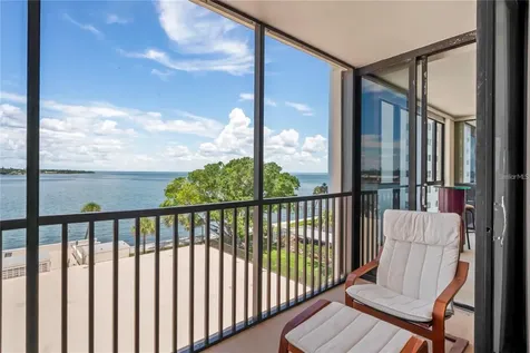 7100 S Sunshine Skyway Lane S St Petersburg FL 33711
