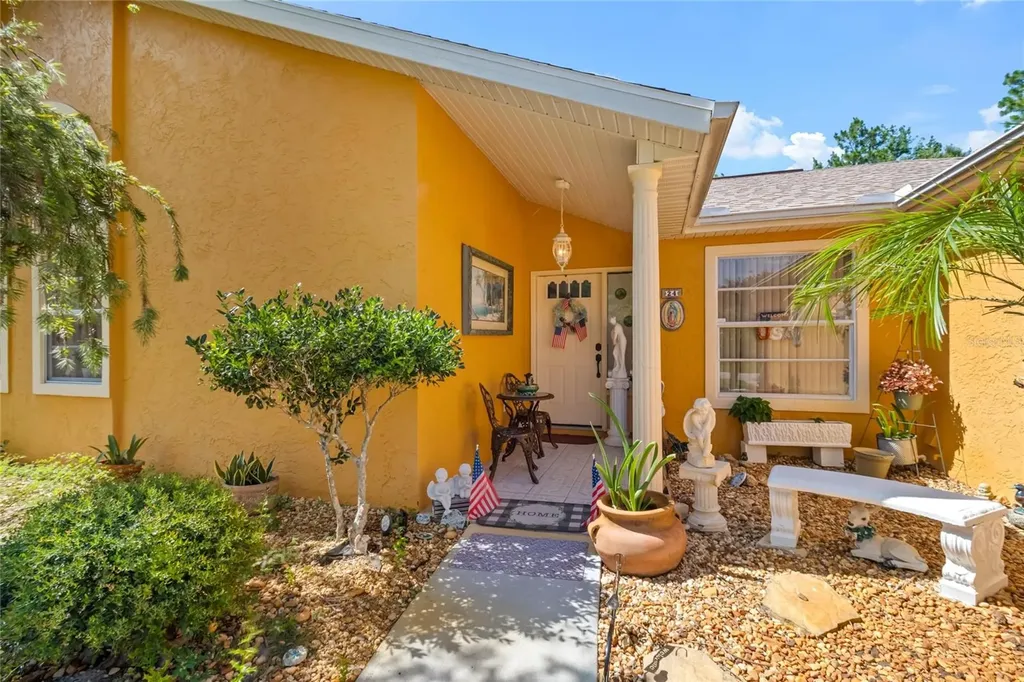 24 Foster Lane Palm Coast FL 32137