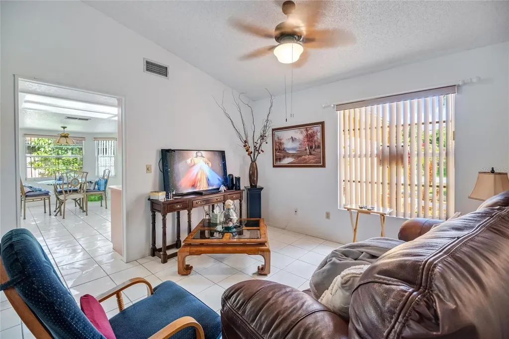 24 Foster Lane Palm Coast FL 32137