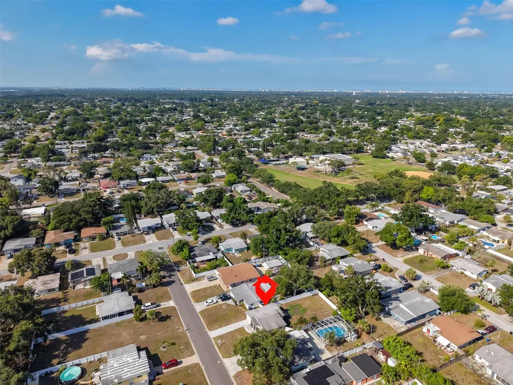 3242 Kingston Street N St Petersburg FL 33713