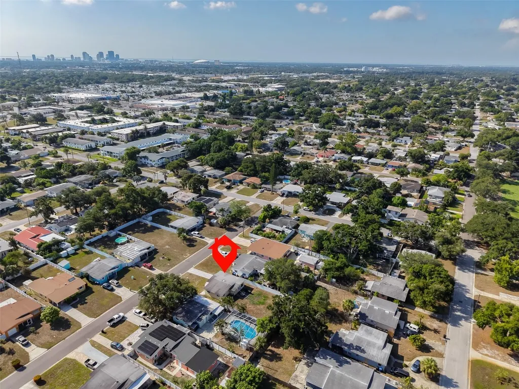 3242 Kingston Street N St Petersburg FL 33713