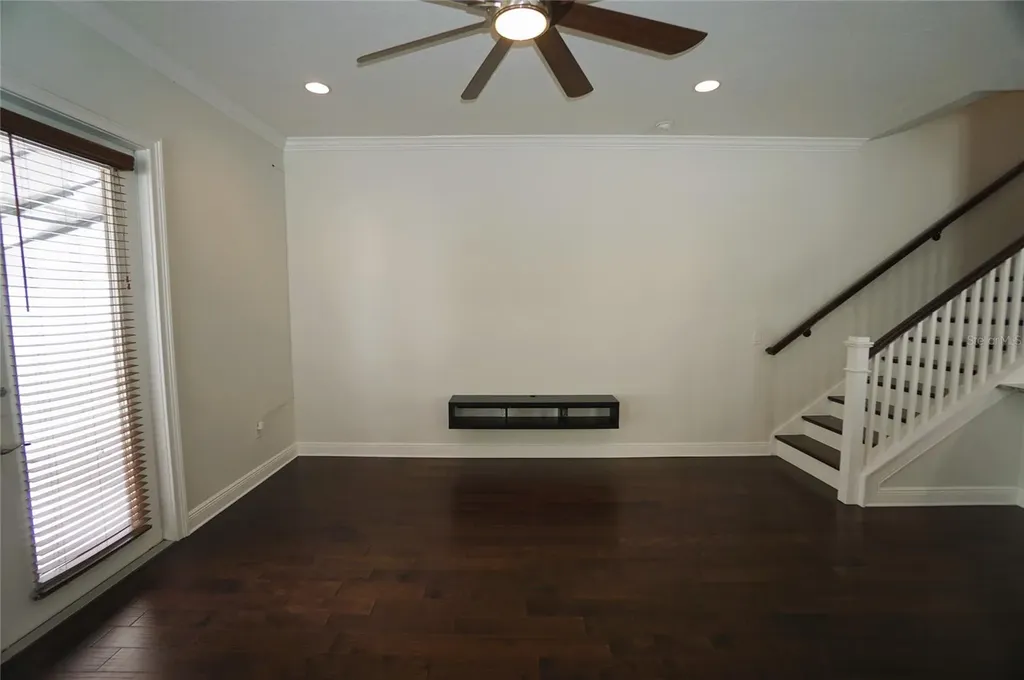 4250 W Carmen Street Tampa FL 33609