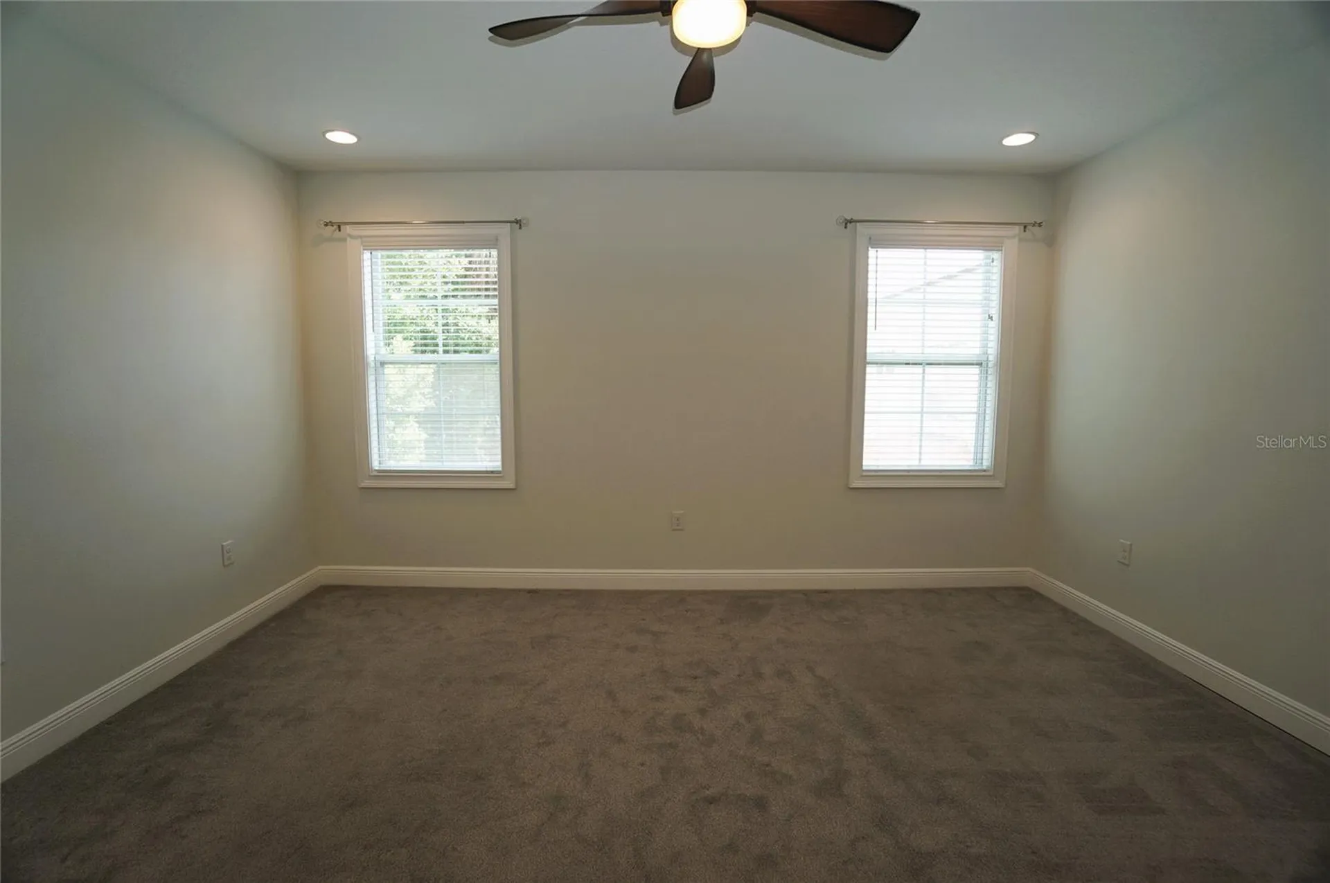 4250 W Carmen Street Tampa FL 33609
