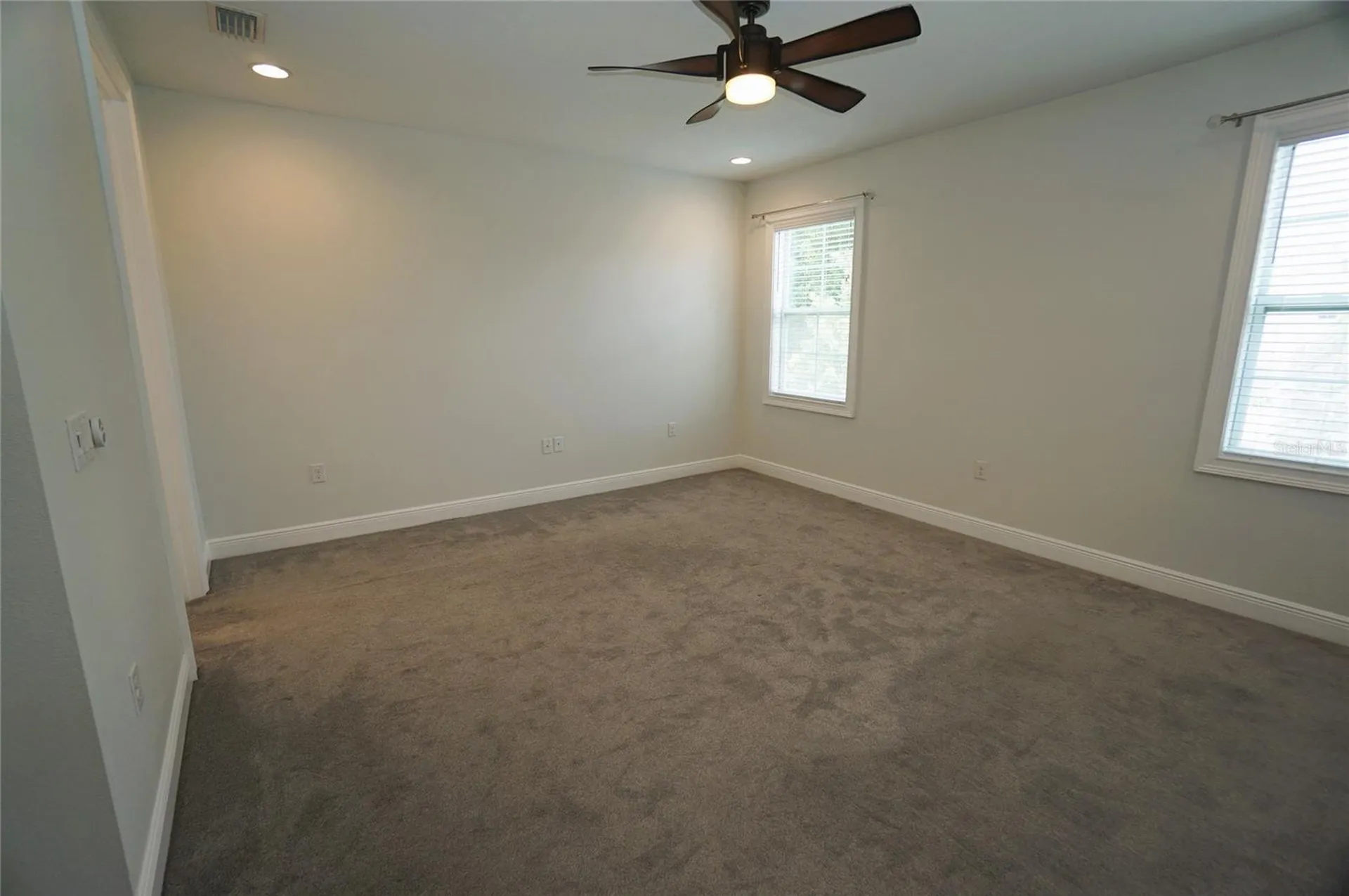 4250 W Carmen Street Tampa FL 33609