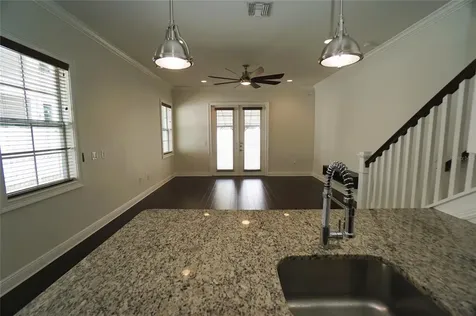 4250 W Carmen Street Tampa FL 33609