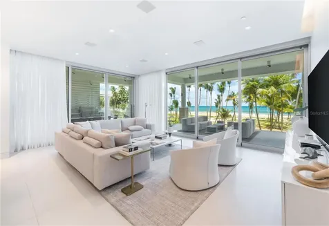 Ocean Drive Four Seasons Private Residences Rio Grande PR 00745
