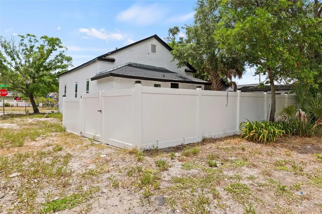 2901 N 20th Street Tampa FL 33605