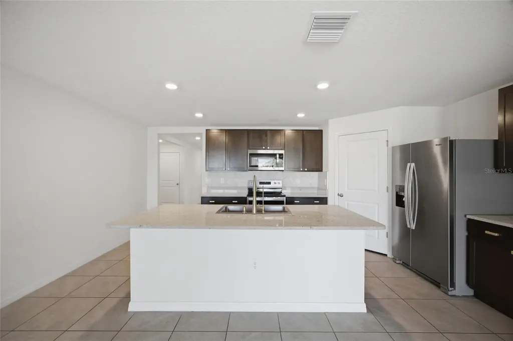 2812 Gumbo Limbo Drive Wimauma FL 33598