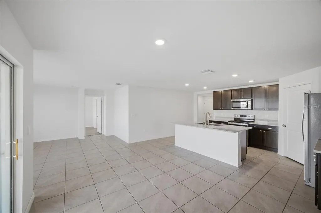 2812 Gumbo Limbo Drive Wimauma FL 33598