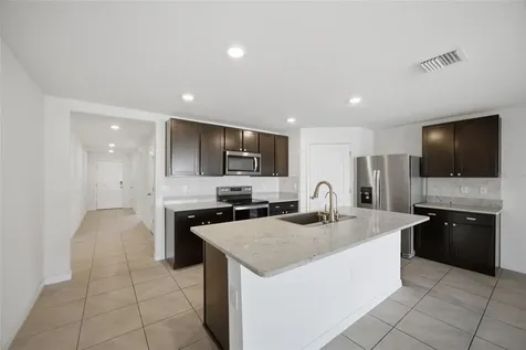2812 Gumbo Limbo Drive Wimauma FL 33598