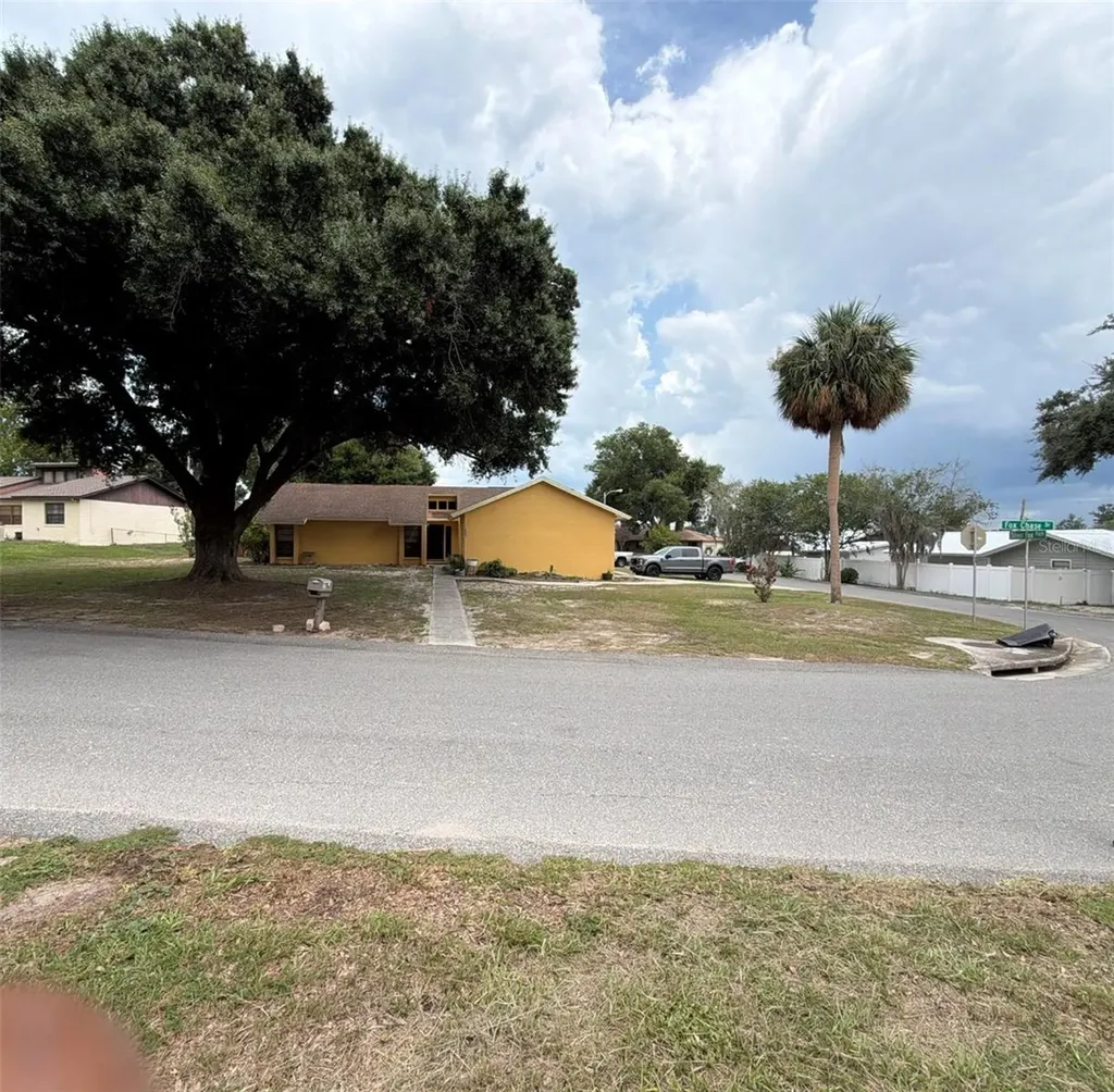 7023 Fox Chase Drive Lakeland FL 33810