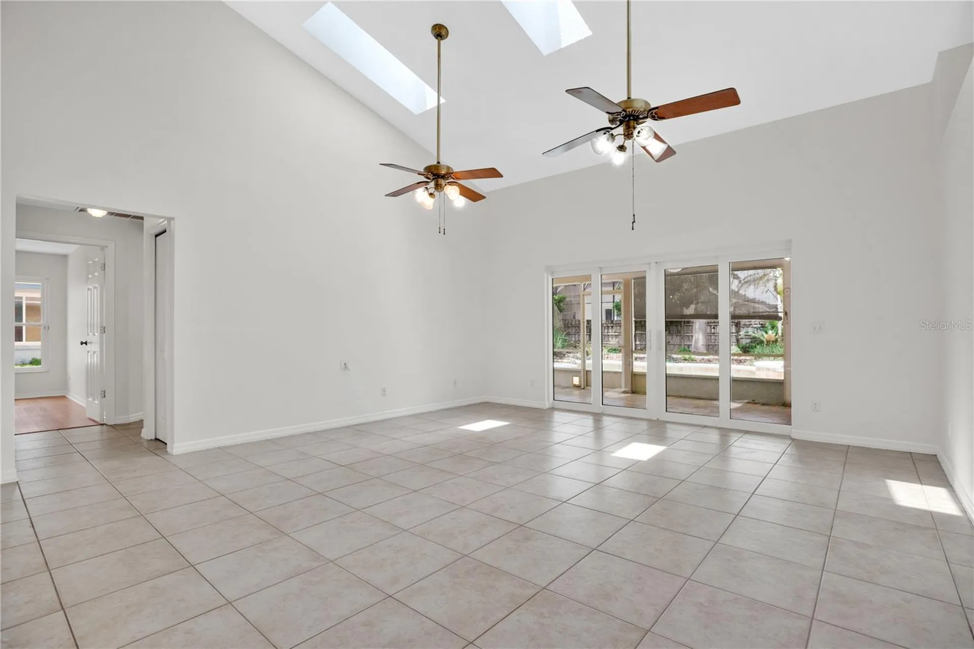 3886 Kingston Oaks Cove Oviedo FL 32765