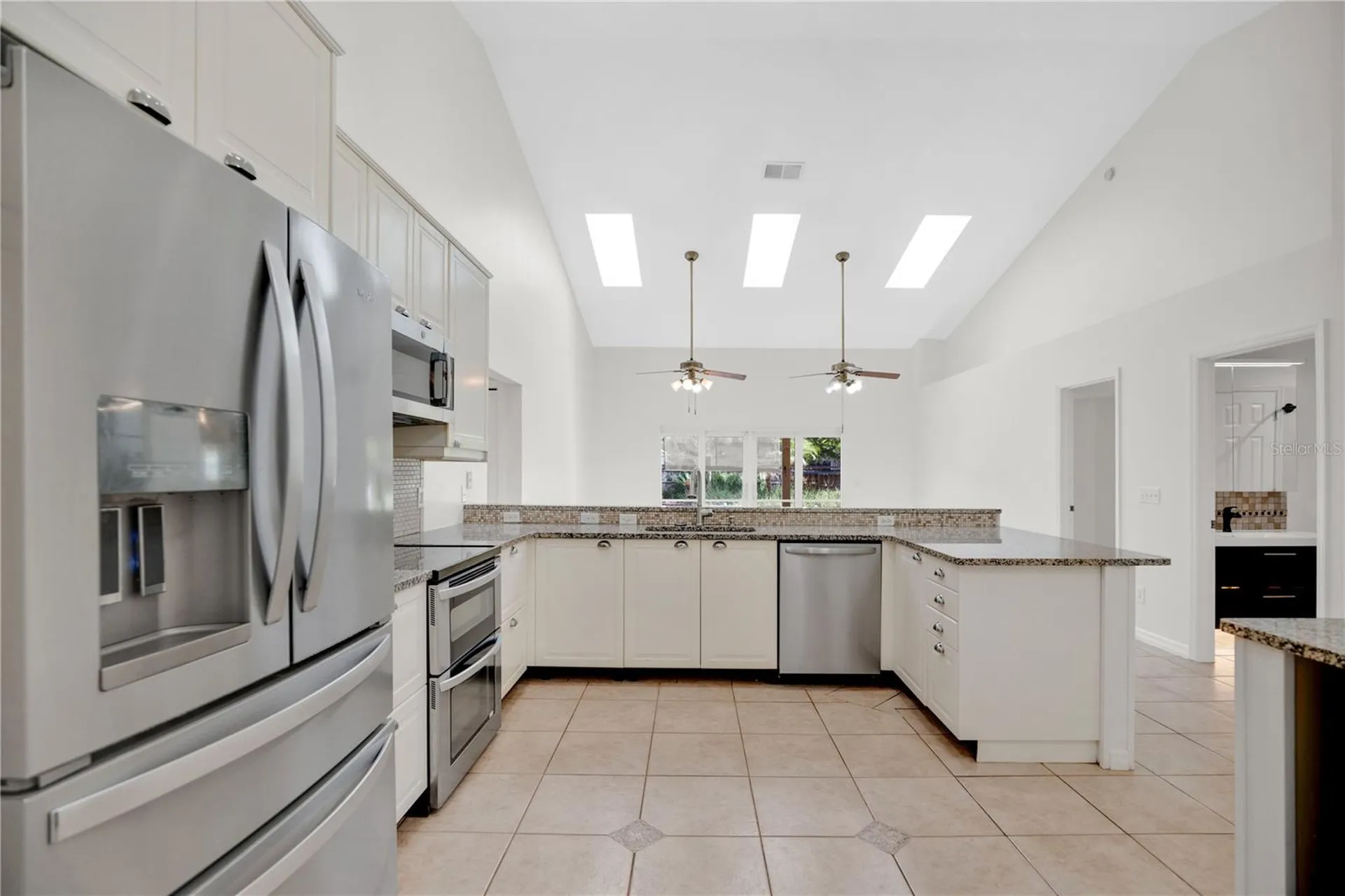 3886 Kingston Oaks Cove Oviedo FL 32765