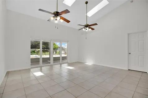 3886 Kingston Oaks Cove Oviedo FL 32765