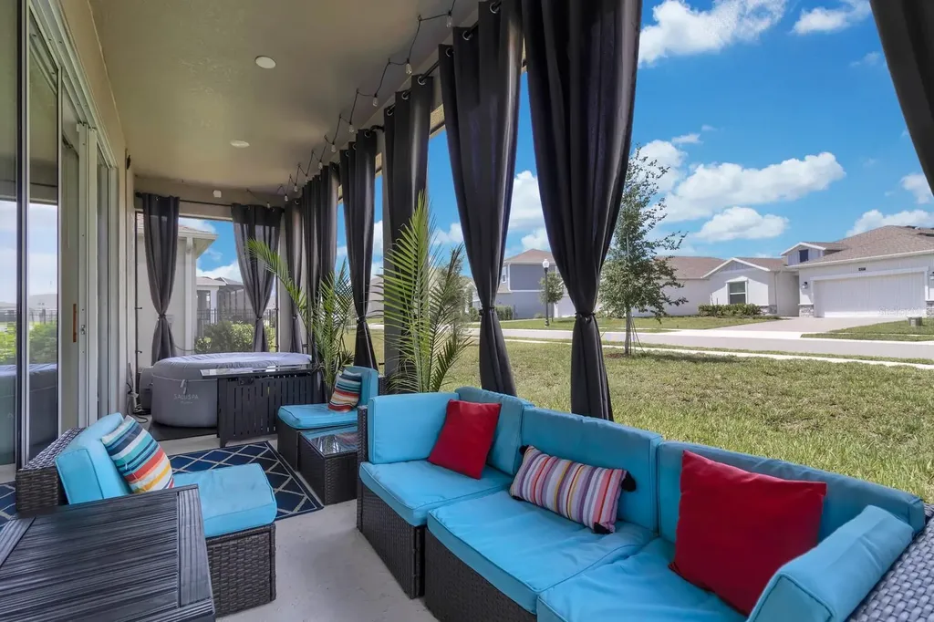 4064 Redbridge Loop Davenport FL 33837