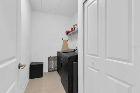 4064 Redbridge Loop Davenport FL 33837