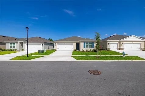 2893 House Finch Road Harmony FL 34773