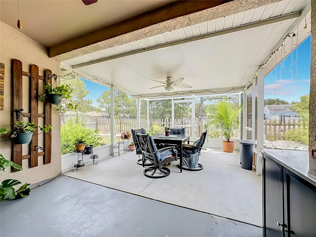 6630 Cambridge Park Drive Apollo Beach FL 33572
