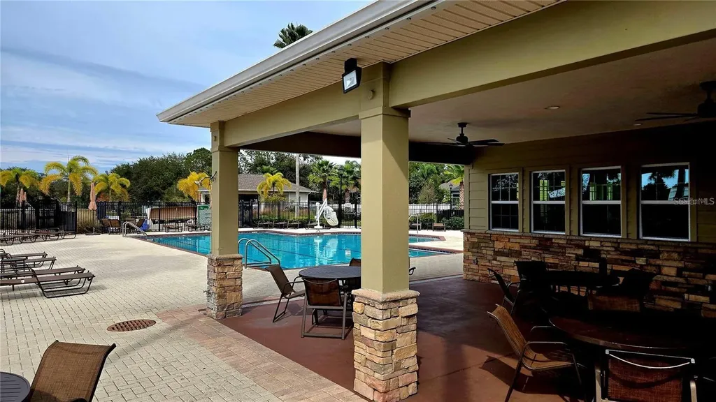 6630 Cambridge Park Drive Apollo Beach FL 33572