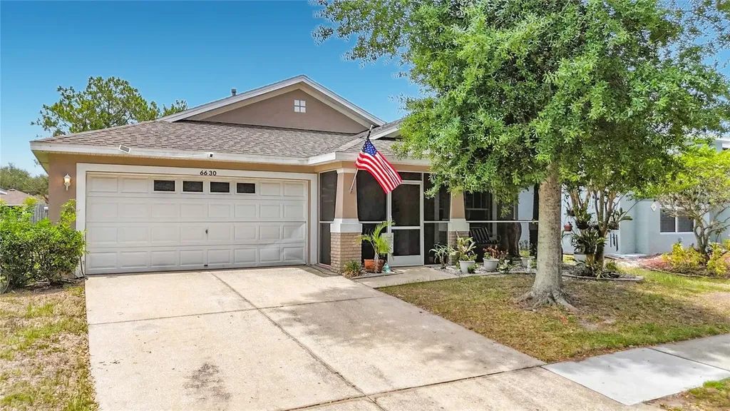 6630 Cambridge Park Drive Apollo Beach FL 33572