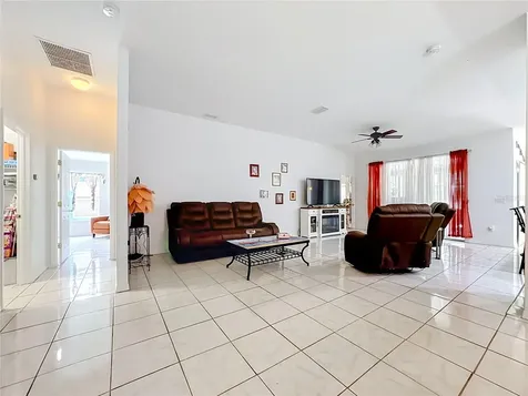 6630 Cambridge Park Drive Apollo Beach FL 33572
