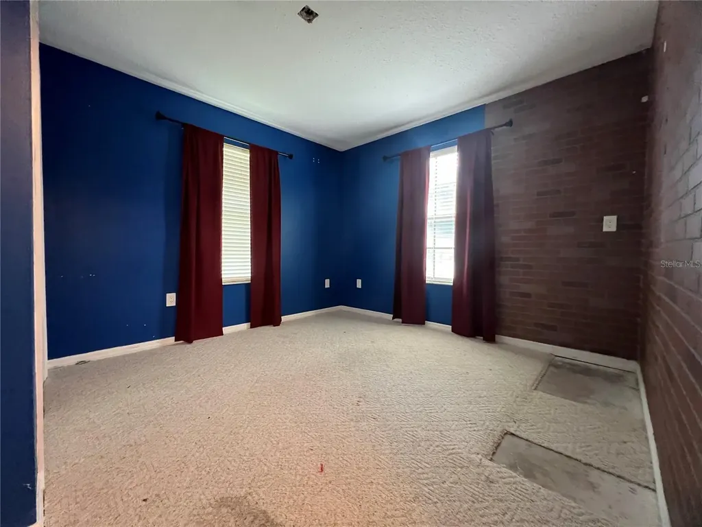 530 Minnow Court Kenansville FL 34739