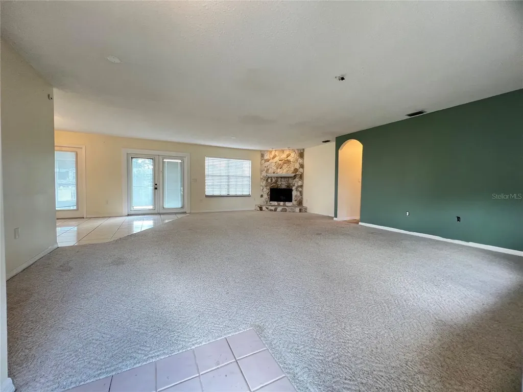 530 Minnow Court Kenansville FL 34739