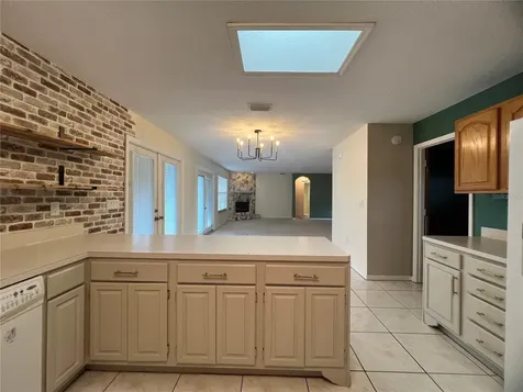 530 Minnow Court Kenansville FL 34739