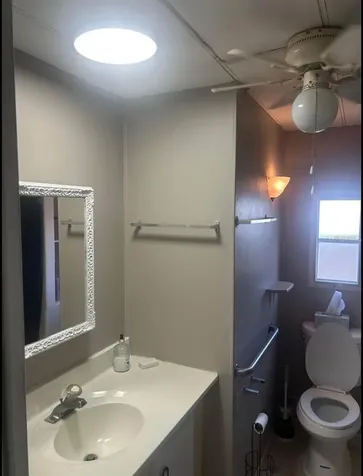 5271 77th Street N St Petersburg FL 33709