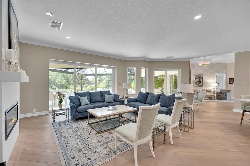 8986 Bloomfield Boulevard Sarasota FL 34238
