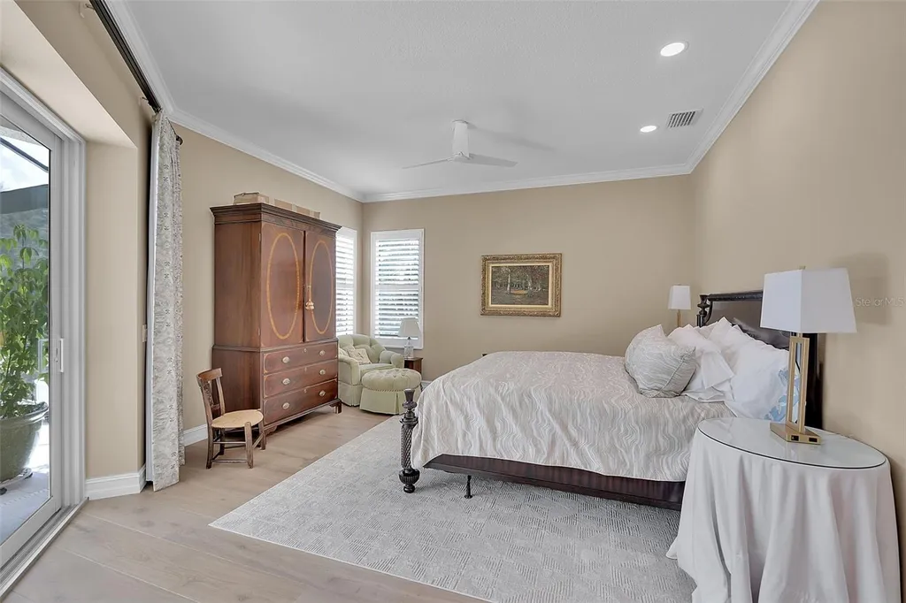 8986 Bloomfield Boulevard Sarasota FL 34238