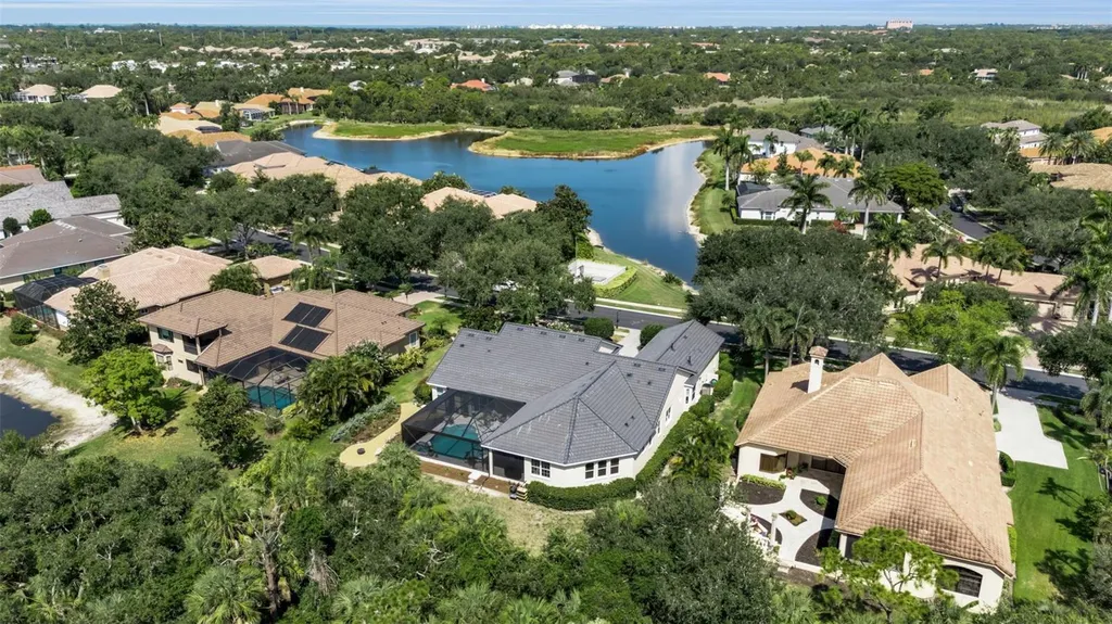 8986 Bloomfield Boulevard Sarasota FL 34238