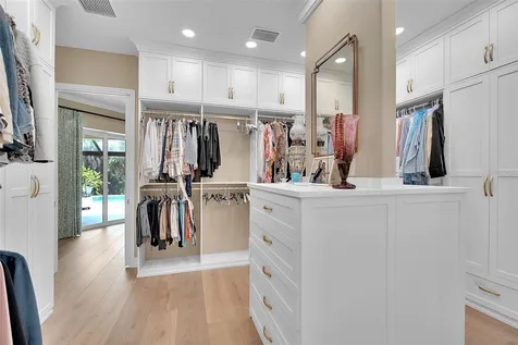 8986 Bloomfield Boulevard Sarasota FL 34238