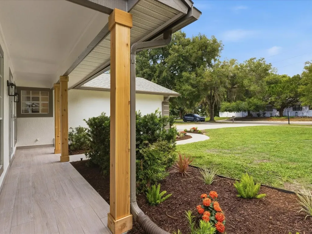 505 Lake Charm Drive Oviedo FL 32765