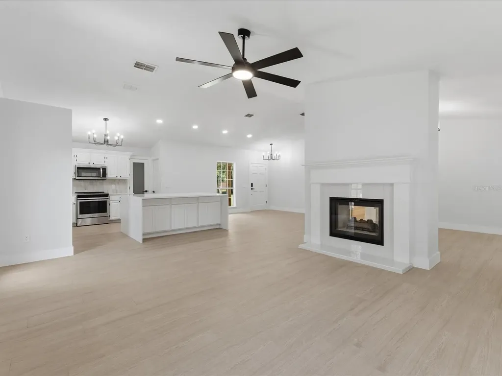 505 Lake Charm Drive Oviedo FL 32765