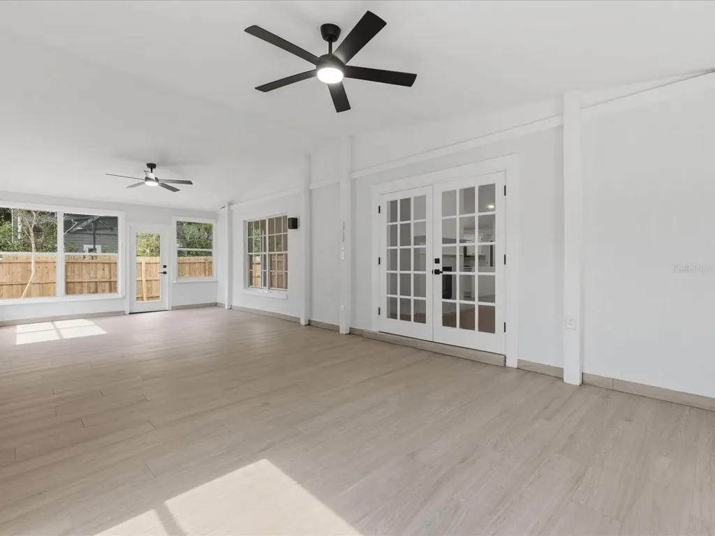 505 Lake Charm Drive Oviedo FL 32765