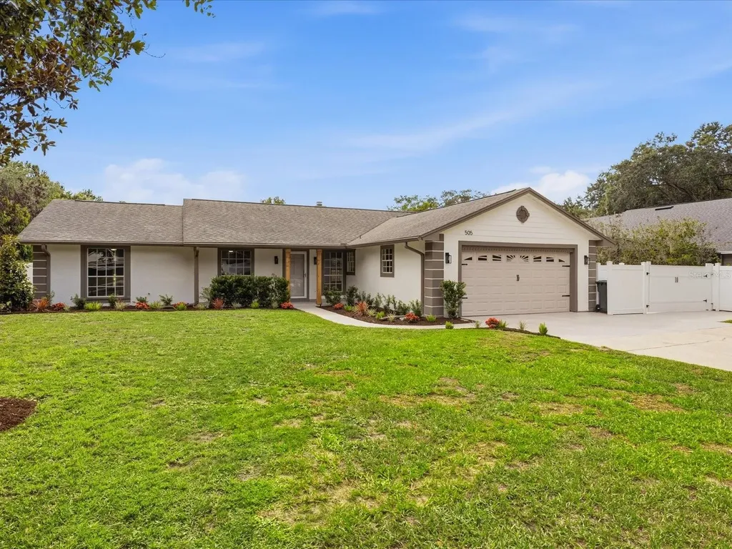 505 Lake Charm Drive Oviedo FL 32765