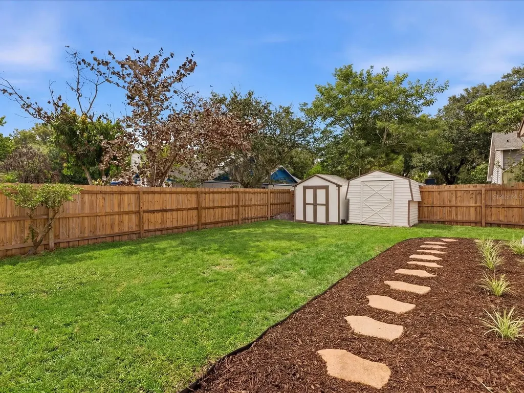 505 Lake Charm Drive Oviedo FL 32765